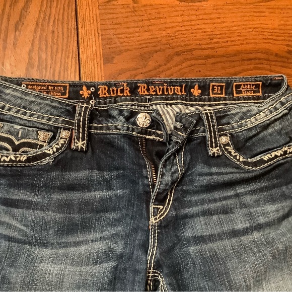 EUC Rock jeans - Picture 3 of 3